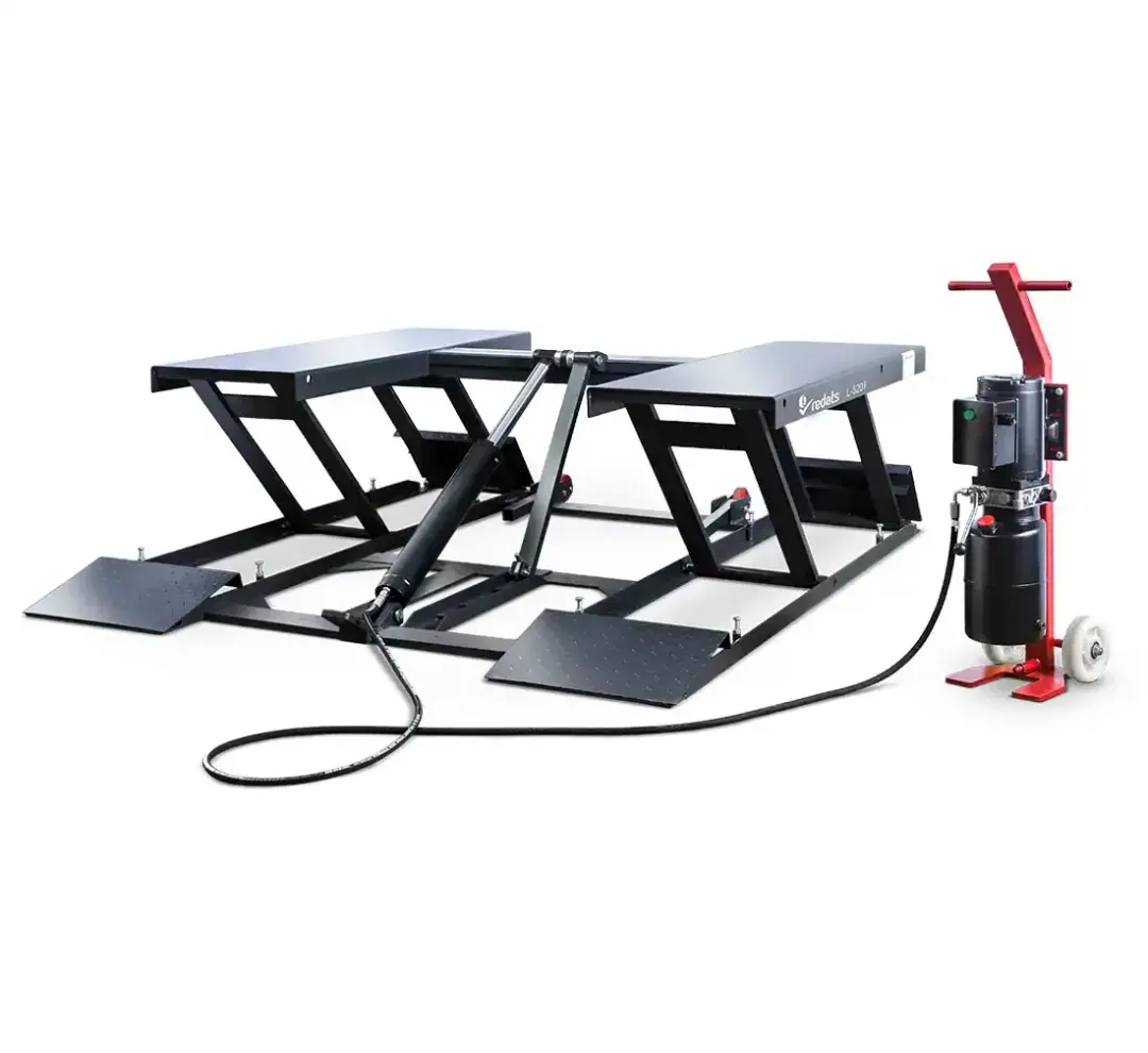 REDATS L-520 scissor lift